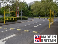 Economy Double Leaf Height Barrier with Swing Gate  (6Ð12m widths)